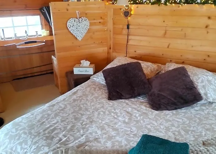 Des Lutins - Belle Fleur 럭셔리텐트 생 나보르드